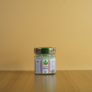 الأشواغاندا هي مكمل غذائي طبيعي وهي عشبة دائمة الخضرة تنمو في آسيا وأفريقيا. وتعرف بالكرز الشتوي، وتستخدم عادة لخفض الأرق والتوتر.